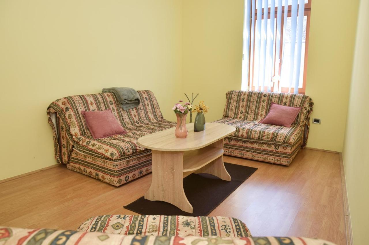 Apartman Vinkov'S Center ไยเซ ภายนอก รูปภาพ